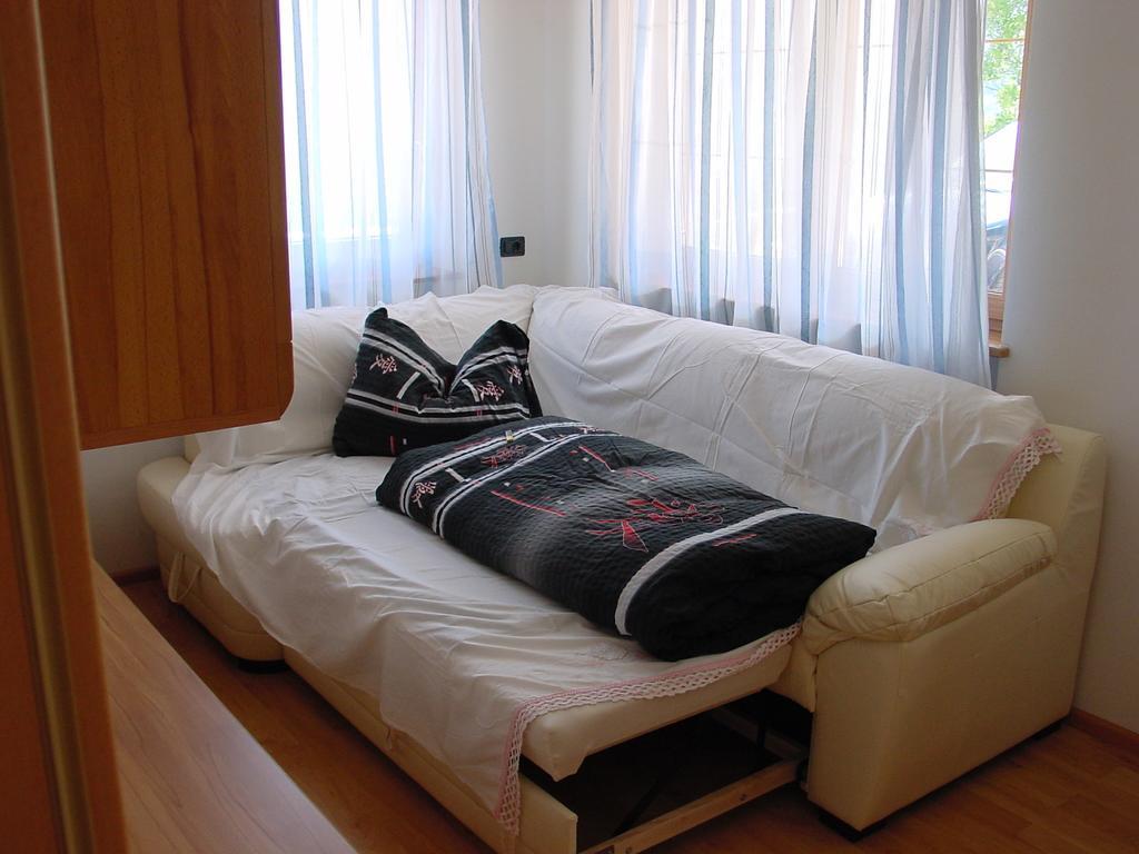 Luech Da Boerz Apartment Antermoia Ruang foto